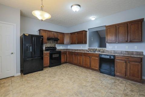 4176 Gensen Loop, Cincinnati, OH 45245 photo 13