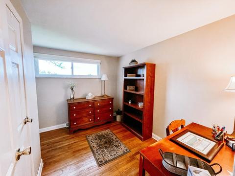 4237 Simca Ln, Cincinnati, OH 45211 photo 8