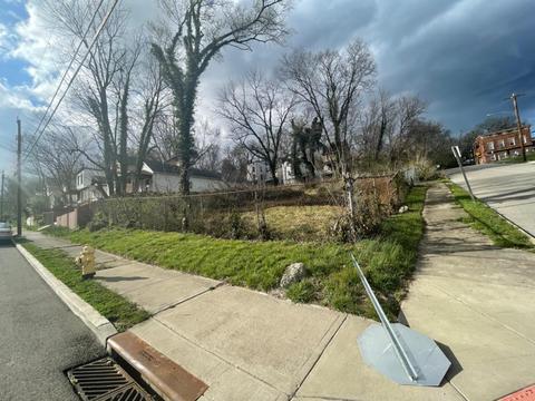 1702 Denham St, Cincinnati, OH 45225 photo 3