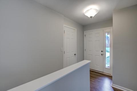 492 Harrison Woods Ct, Cincinnati, OH 45244 photo 3