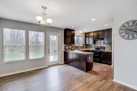 492 Harrison Woods Ct, Cincinnati, OH 45244 photo 8