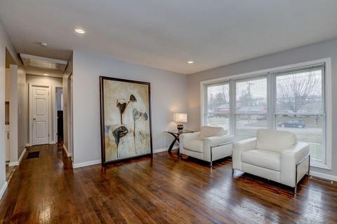 11446 Kenn Rd, Forest Park, OH 45240 photo 4