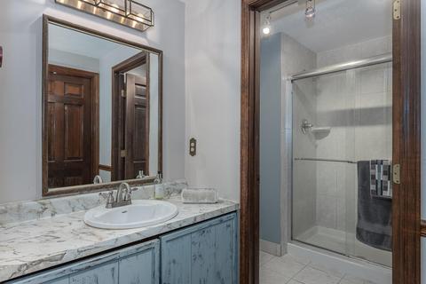 5402 Cherrybend Dr, Cincinnati, OH 45247 photo 40