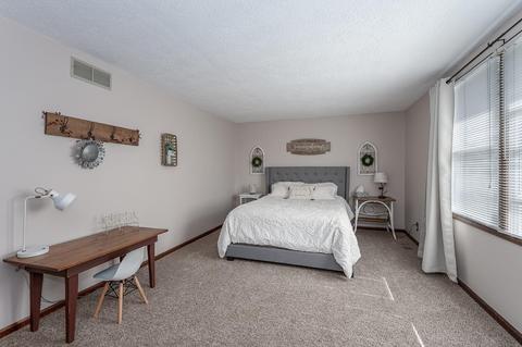 5402 Cherrybend Dr, Cincinnati, OH 45247 photo 41