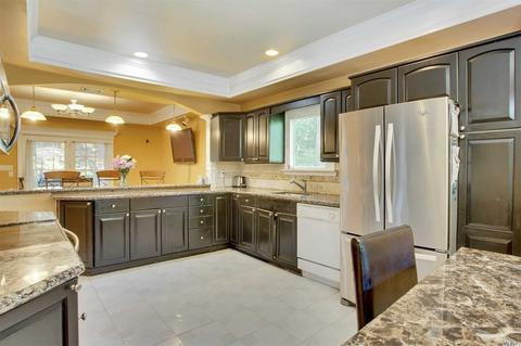 5402 Cherrybend Dr, Cincinnati, OH 45247 photo 7