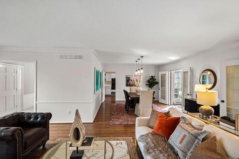 6882 Drake Rd, Cincinnati, OH 45243 photo 7