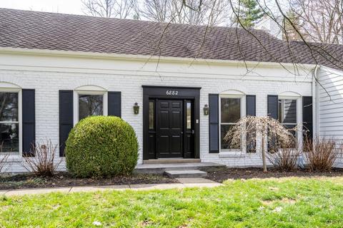 6882 Drake Rd, Cincinnati, OH 45243 photo 2