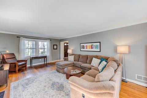 5761 Euclid Rd, Cincinnati, OH 45236 photo 4