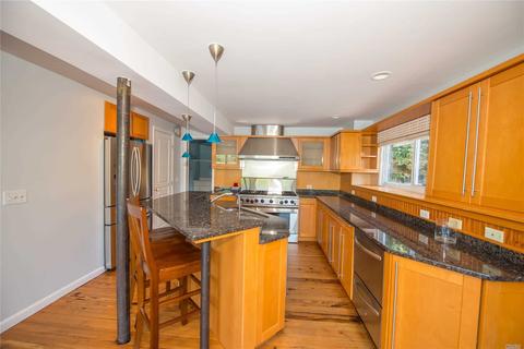 1510 Wittekind Ter, Cincinnati, OH 45224 photo 3