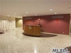 9840 Pippin Rd, Cincinnati, OH 45231 photo 1