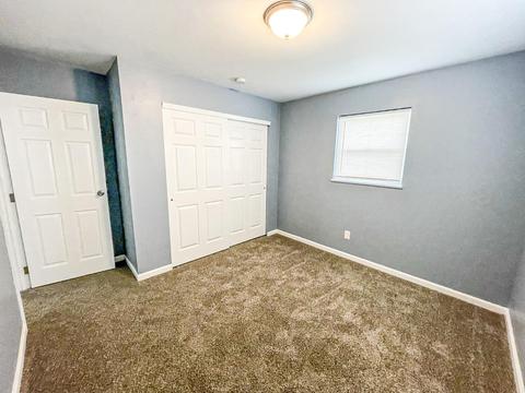 1978 Roosevelt Ave, Cincinnati, OH 45240 photo 25