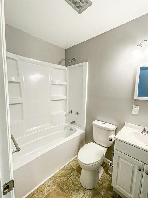 1978 Roosevelt Ave, Cincinnati, OH 45240 photo 30