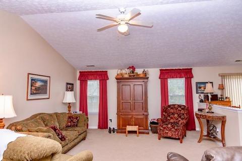 5575 Stone Path Dr, Middletown, OH 45042 photo 3