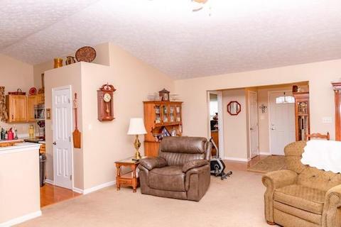 5575 Stone Path Dr, Middletown, OH 45042 photo 5