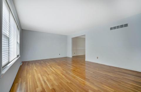 6046 Trowbridge Dr, Cincinnati, OH 45241 photo 13