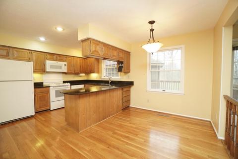 4283 Peppermill Ln, Blue Ash, OH 45242 photo 10