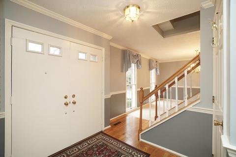 4283 Peppermill Ln, Blue Ash, OH 45242 photo 3