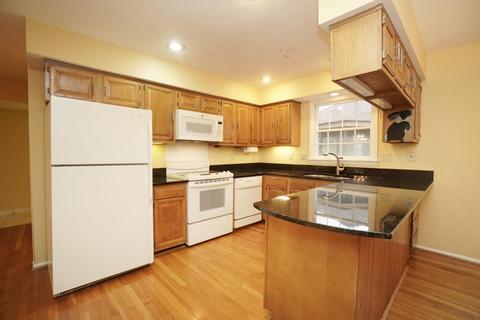 4283 Peppermill Ln, Blue Ash, OH 45242 photo 11