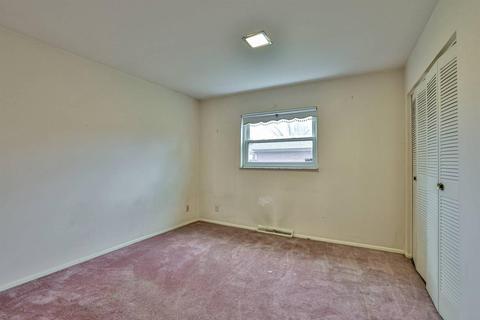 8878 Cavalier Dr, Cincinnati, OH 45231 photo 20