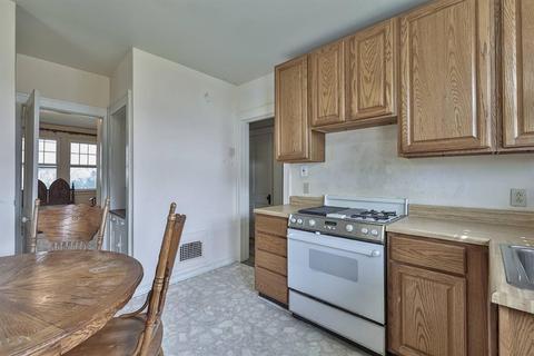 4913 Ralph Ave, Cincinnati, OH 45238 photo 14