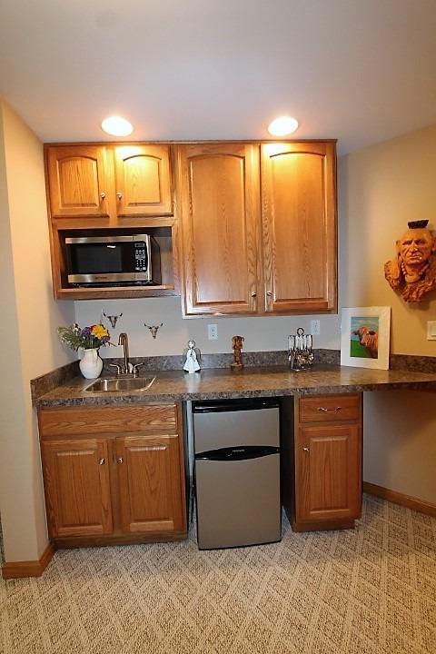 8046 Forest Rd, Cincinnati, OH 45255 photo 29