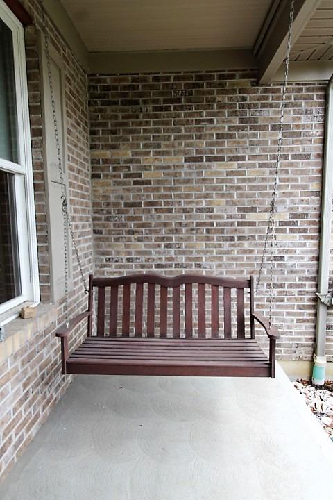8046 Forest Rd, Cincinnati, OH 45255 photo 4