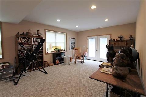 8046 Forest Rd, Cincinnati, OH 45255 photo 28