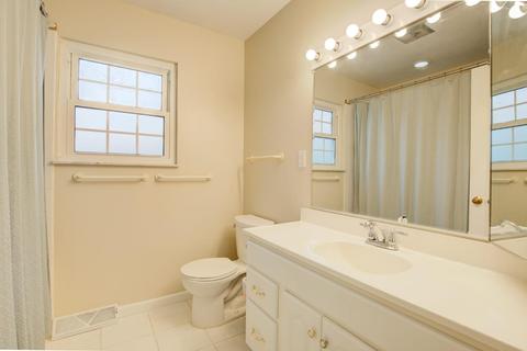 4470 Classic Dr, Blue Ash, OH 45241 photo 26