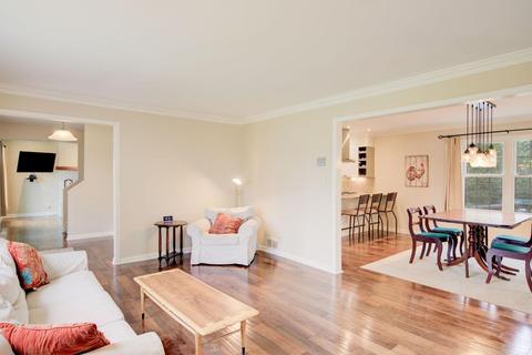 4470 Classic Dr, Blue Ash, OH 45241 photo 11