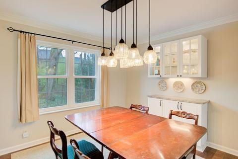 4470 Classic Dr, Blue Ash, OH 45241 photo 14