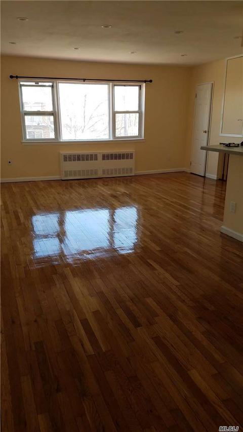 206 Main St, Mount Orab, OH 45154 photo 5