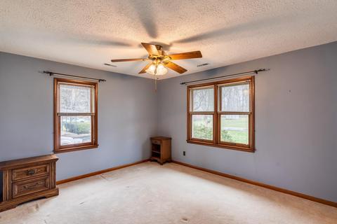 3933 Youngman Dr, Cincinnati, OH 45245 photo 13