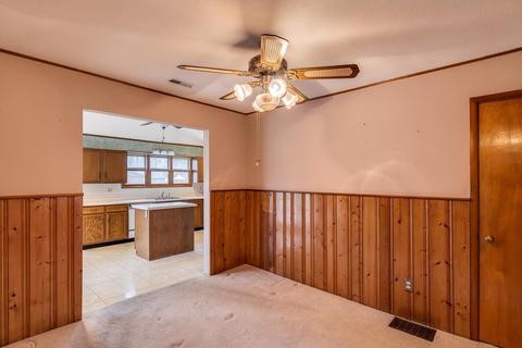 3933 Youngman Dr, Cincinnati, OH 45245 photo 8