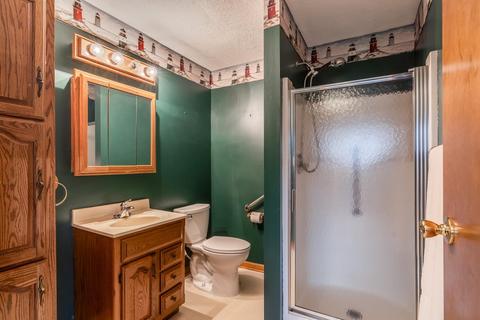 3933 Youngman Dr, Cincinnati, OH 45245 photo 12