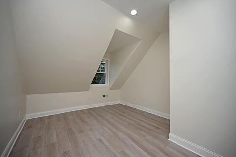 5748 Bramble Ave, Cincinnati, OH 45227 photo 49