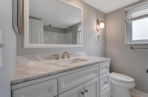 9767 Acton Ct, Evendale, OH 45241 photo 33