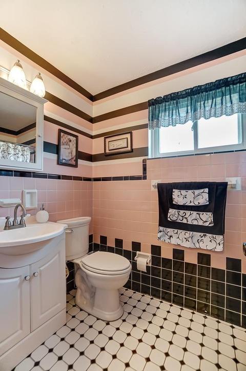 2284 Deblin Dr, Cincinnati, OH 45239 photo 17