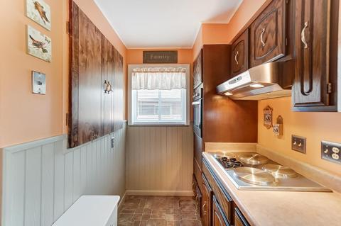 2284 Deblin Dr, Cincinnati, OH 45239 photo 12