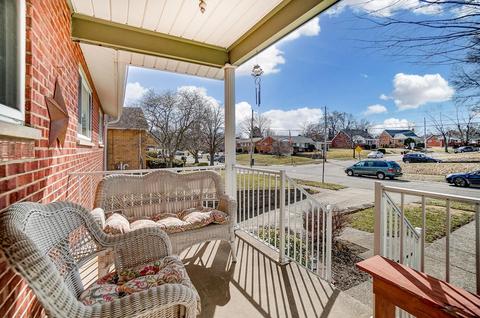 2284 Deblin Dr, Cincinnati, OH 45239 photo 2