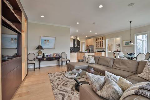 2990 Twilight Dr, Evendale, OH 45241 photo 8