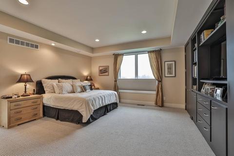 2990 Twilight Dr, Evendale, OH 45241 photo 16