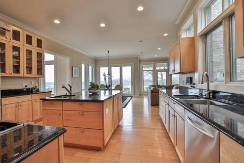 2990 Twilight Dr, Evendale, OH 45241 photo 12