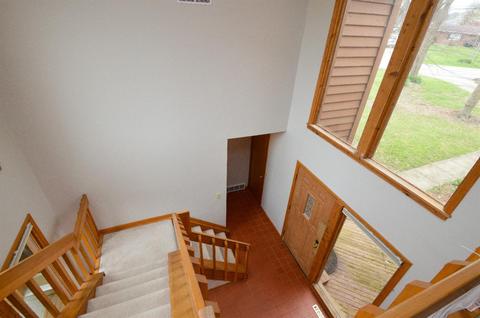 8290 Dimmick Rd, West Chester, OH 45241 photo 3