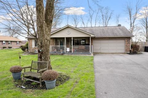 69 Leonard Dr, Blanchester, OH 45107 photo 5