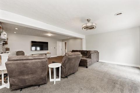 69 Leonard Dr, Blanchester, OH 45107 photo 44