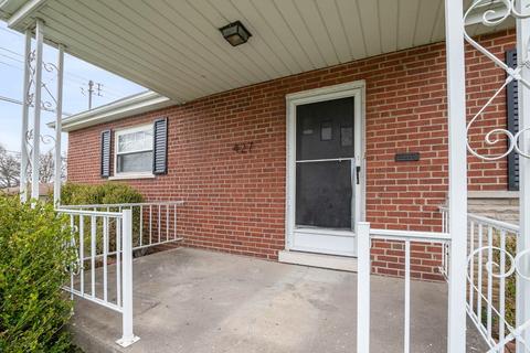 427 Kitty Ln, Cincinnati, OH 45238 photo 4