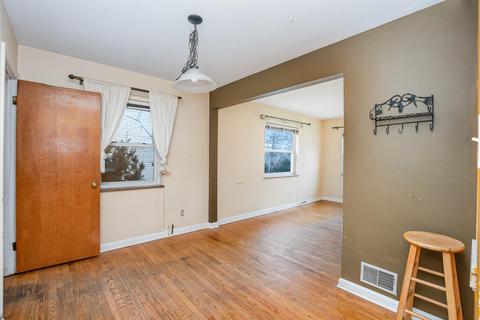 427 Kitty Ln, Cincinnati, OH 45238 photo 9