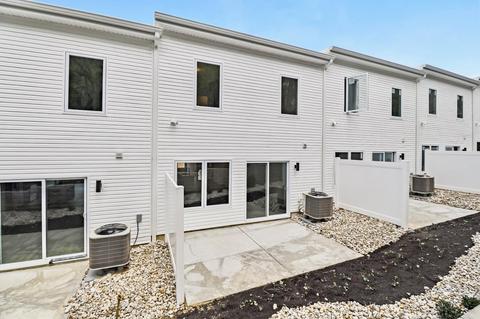 2128 Loth St, Cincinnati, OH 45202 photo 40