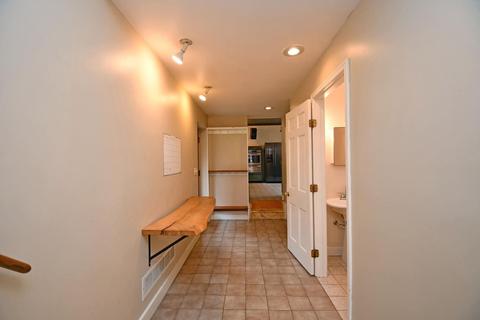 1306 Spring St, Cincinnati, OH 45202 photo 16