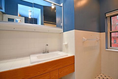 1306 Spring St, Cincinnati, OH 45202 photo 25